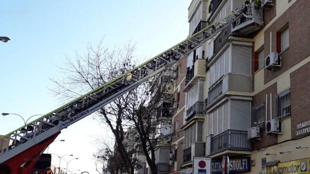 Hallan muerta a una mujer de 34 años en una vivienda de la calle Doctor Fedriani de Sevilla