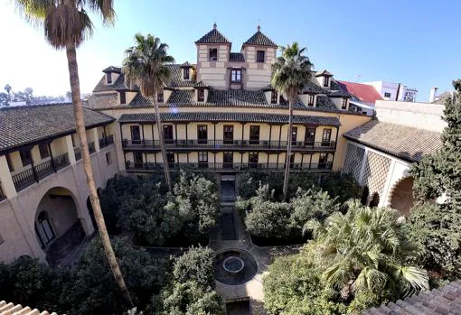 Patio del Real Alcázar de Sevilla