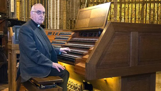 Muere José Enrique Ayarra, organista de la Catedral de Sevilla desde 1961