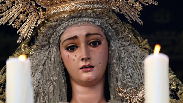 Vídeo: La Virgen de Guadalupe de Las Aguas entrando con alegría en la Avenida de la Constitución