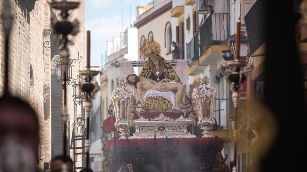 En fotos, Los Servitas en la Semana Santa de Sevilla 2018