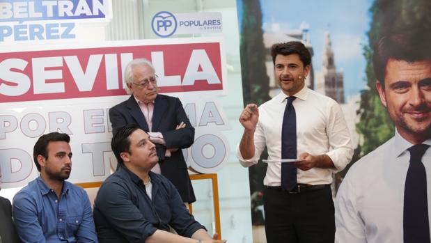 El PP de Sevilla presenta la campaña sin Luis Paniagua