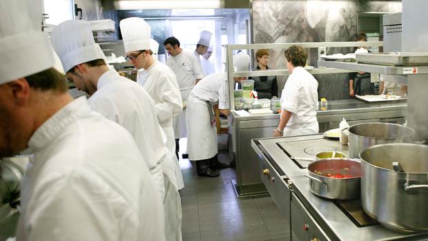 Cómo optimizar y controlar las comandas en un restaurante