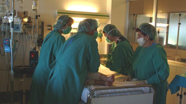 Obras este verano en la unidad de grandes quemados del Virgen del Rocío