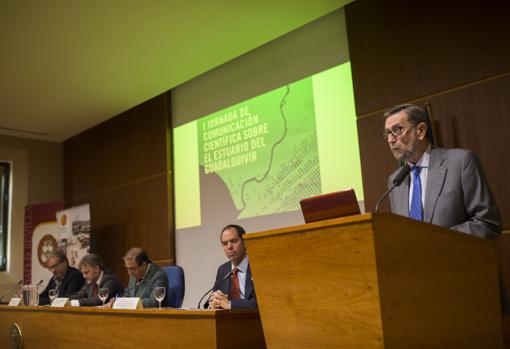 Manuel Gracia, durante la jornada científica del río