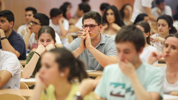 El Sindicato de Estudiantes pide repetir el examen de Matemáticas II de Selectividad 2018