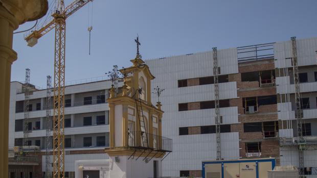 El hospital de San Juan de Dios cumple 75 años con una ambiciosa ampliación en marcha