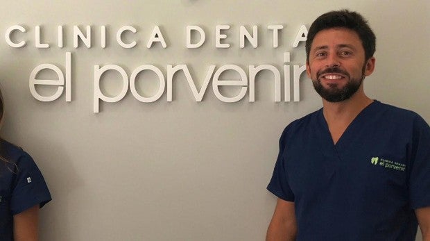 Clínica Dental El Porvenir: «Si estás pensando en colocarte un implante, este es tu sitio»