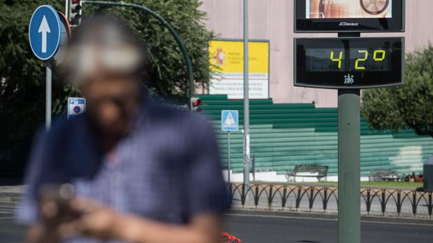 La primera ola de calor llega a Sevilla en agosto