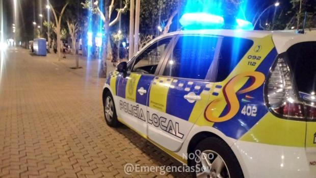 Una docena de denuncias y cuatro locales clausurados en Sevilla por venta de alcohol o incumplir horarios