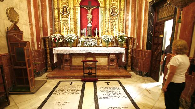 Susana Díaz apremia a La Macarena a sacar los restos de Queipo de Llano