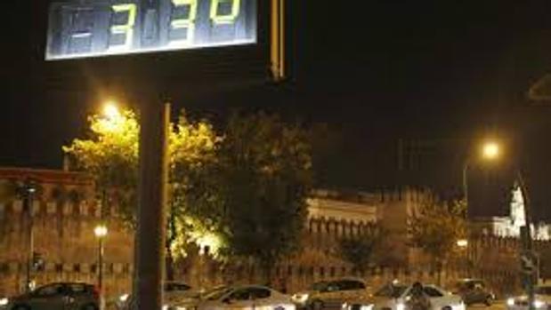 Esta noche será difícil dormir con temperaturas de hasta 31 grados y un intenso bochorno