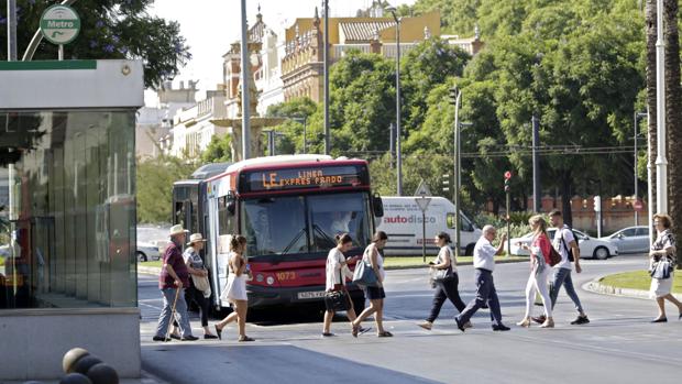 Sevilla, entre los municipios más poblados de España con peor valoración de sus habitantes