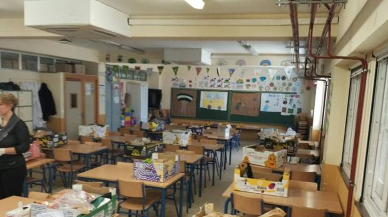 Educación habilita un aula vacía como comedor para los niños del Colegio Turina de Sevilla