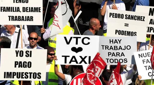 Taxi, Cabify y Uber: tres precios, tres rutas y tres tiempos diferentes por las calles de Sevilla