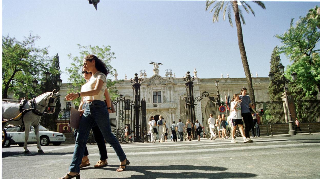 Fachada de la Universidad de Sevilla