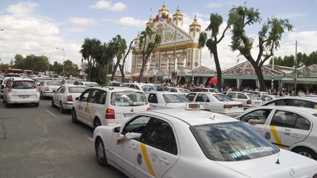 El Ayuntamiento pone en marcha un sistema para que haya más taxis en la calle