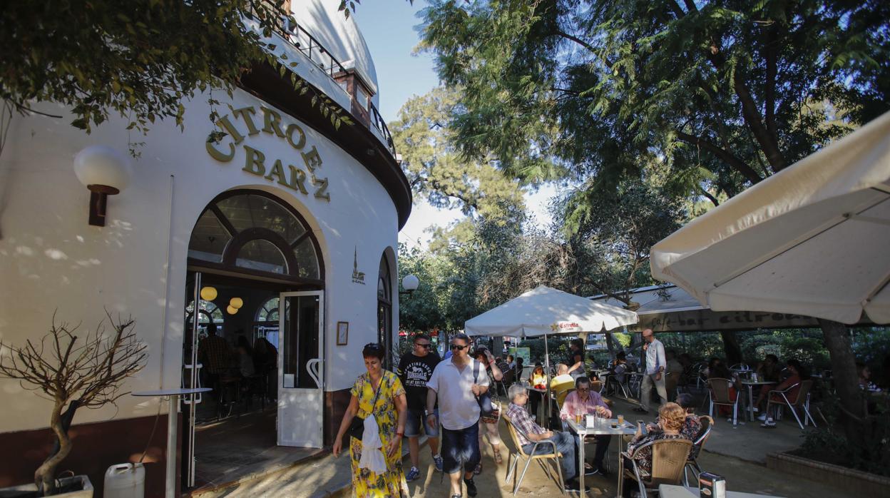 El bar Citroen, en el Parque de María Luisa, continuará con su actividad