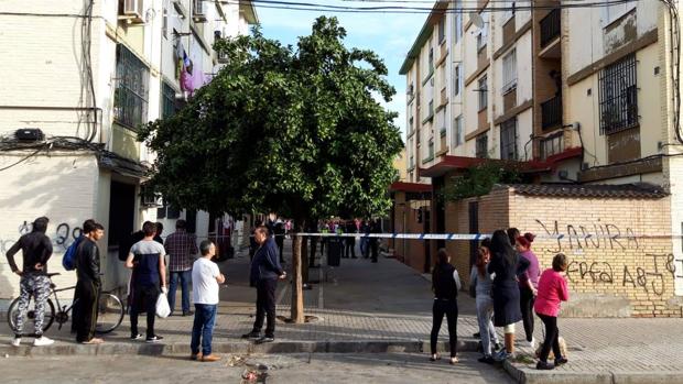 La calle Carena de Los Pajaritos de Sevilla, escenario de dos crímenes en poco más de un año