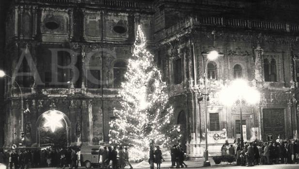 Así era el alumbrado navideño de Sevilla en los setenta