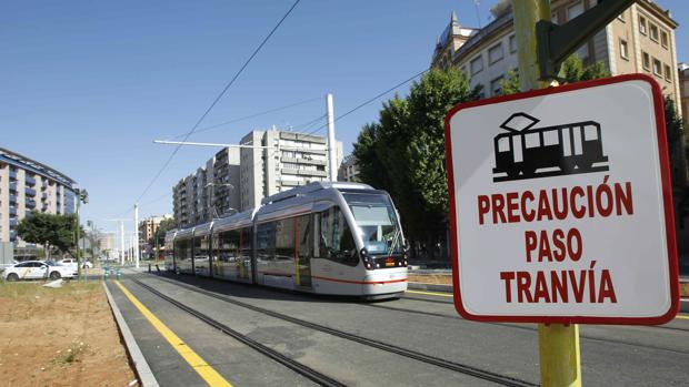 El tranvía a Santa Justa, enésimo proyecto fracasado en Sevilla