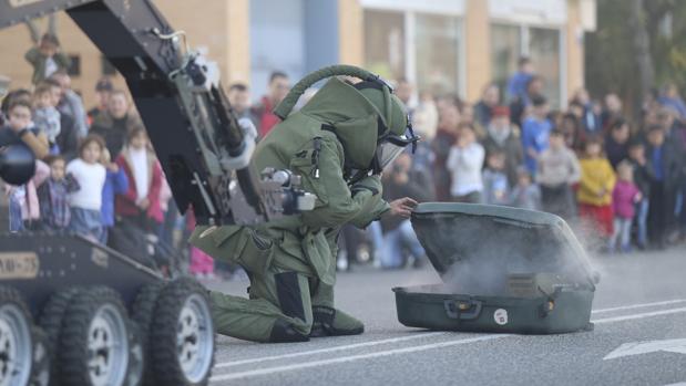 La Policía Nacional celebra una nueva edición de su fiesta infantil benéfica en Sevilla Este