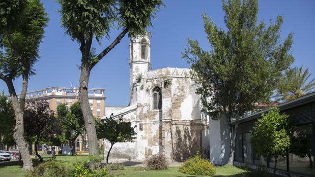 La Junta de Andalucía promete, ahora, restaurar el retablo de la iglesia de San Lázaro en Sevilla