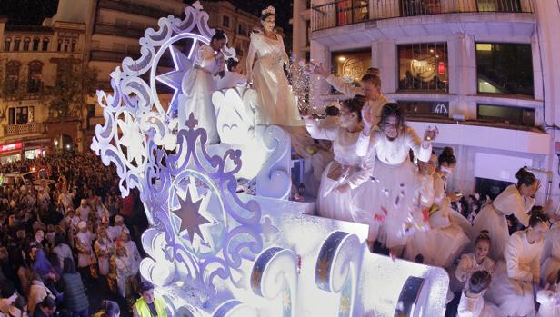 Alternativas al coche para ver la Cabalgata de Reyes Magos de Sevilla 2019