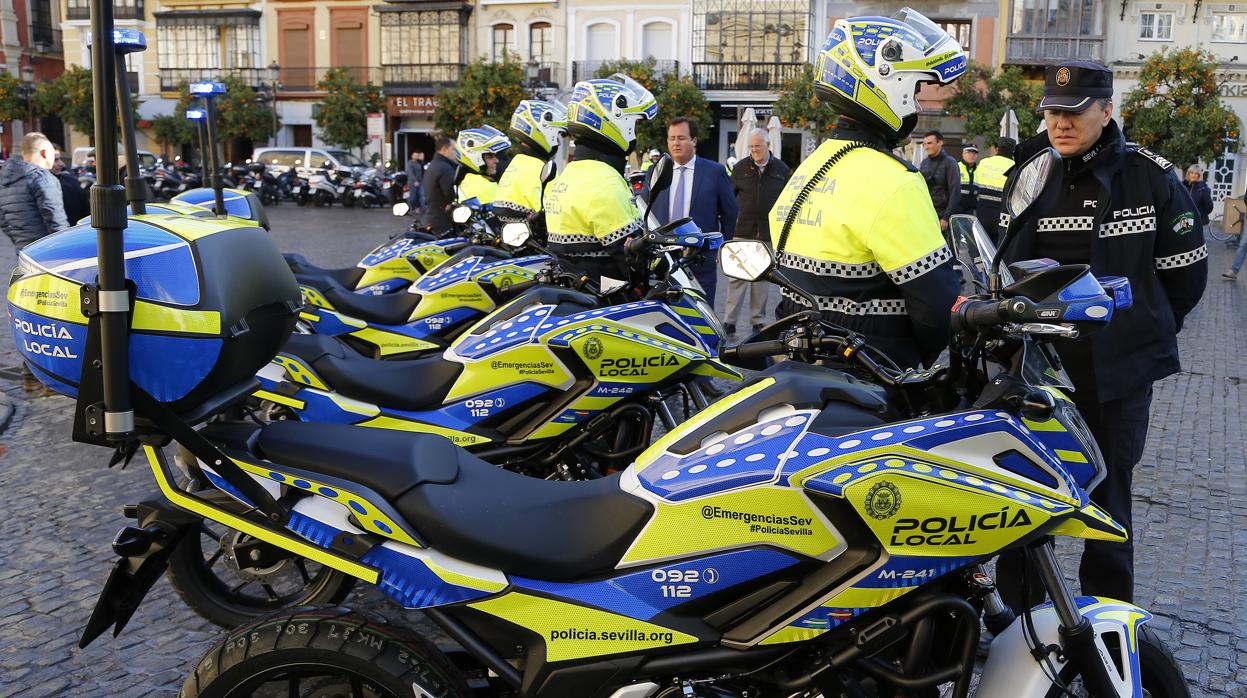 Nuevas motos de la Policía Local de Sevilla