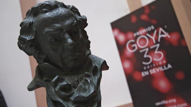 Los cabezones de los Premios Goya viajan hoy a Sevilla desde Madrid en un furgón de seguridad