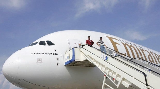 La aerolínea Emirates busca tripulantes de cabina en Sevilla