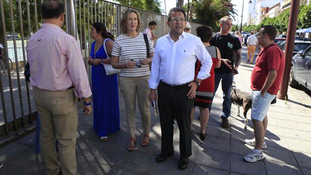 El grupo popular en el Ayuntamiento de Sevilla deja atrás a la vieja guardia de Zoido