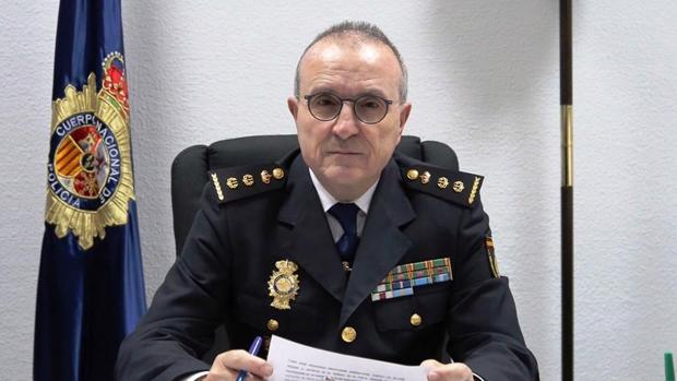 El comisario de Policía Nacional Jesús Gómez Palacios irá en la lista del PP liderada por Beltrán Pérez en Sevilla