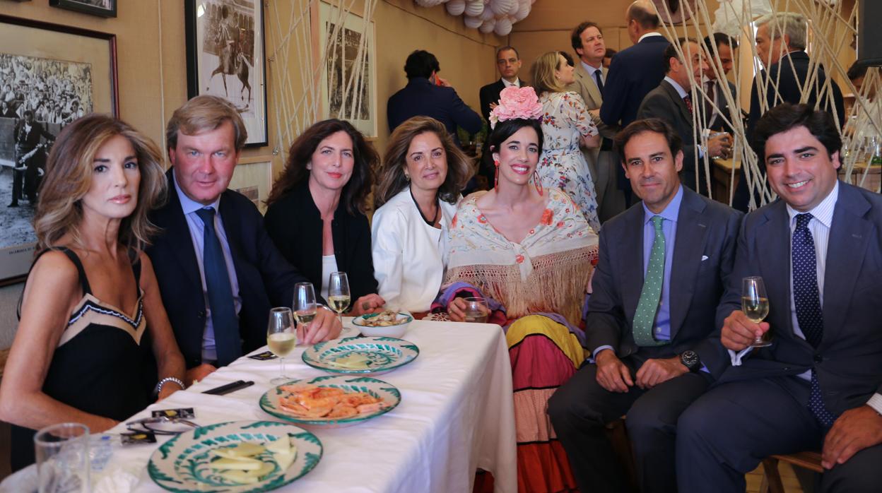 Verónica Pacheco, Fermín Bohórquez, Clara Ruiz de Alda, Ángela Pacheco, África Serra, Miguel Báez «Litri» y Bosco Guerrero