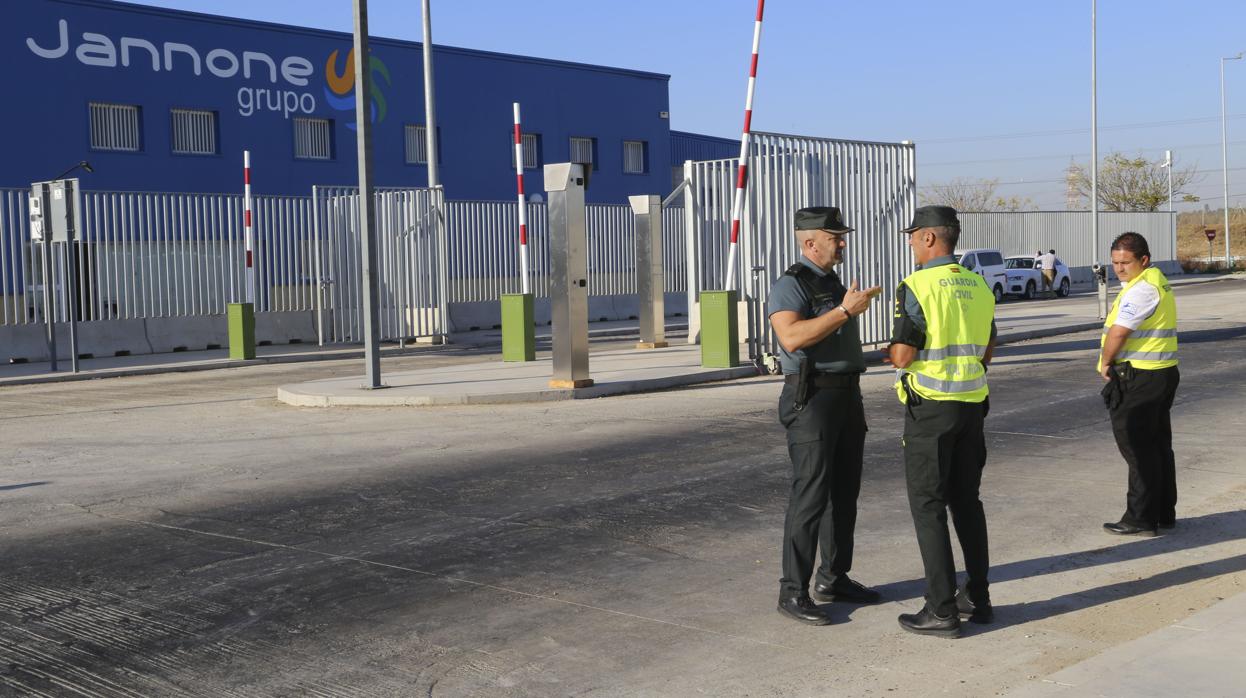 El recinto está custodiado por la Guardia Civil