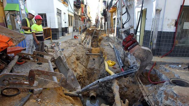 Zafarrancho de obras en Sevilla de cara al verano