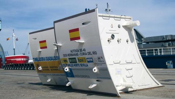 Fomento cuestiona el proyecto de la SE-40