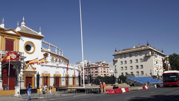 Los cambios en las líneas de autobús de Sevilla este jueves por el ensayo del desfile del Día de las Fuerzas Armadas