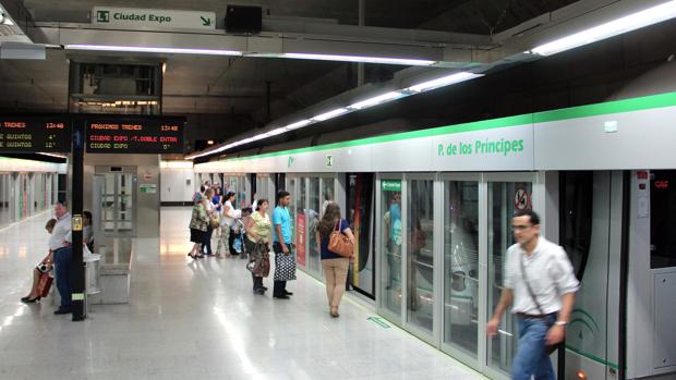 Los usuarios puntúan con un notable alto el metro de Sevilla