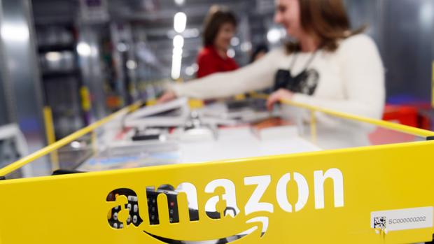 Amazon pone sus ojos en el aeropuerto de Sevilla para un centro de carga aérea