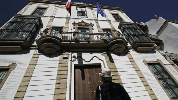 «El edificio del Consulado Francés podría ser un hotel con encanto»