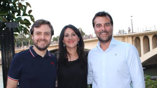 Jorge Pérez, Fátima Pérez y José Luis Gómez