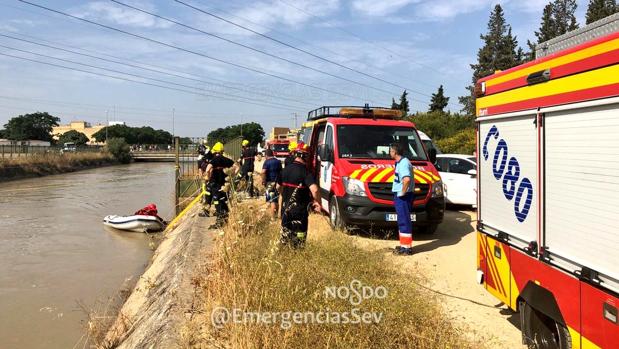 Recuperan el cuerpo sin vida de un hombre en el canal de Torreblanca