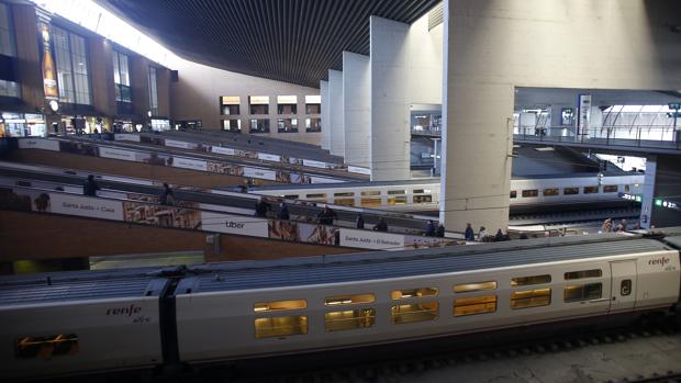 Los sindicatos cifran en un 70% el seguimiento de la huelga de Renfe en Sevilla