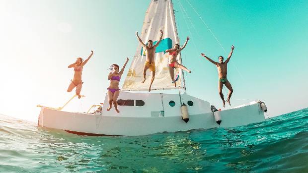 Un velero, Ibiza, tú y siete amigos ¿os apuntáis?