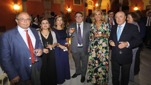 David Barea, Mercedes González, Rosa Rodríguez, José Miguel Ortiz, Cristina Martín Taboada y José Manuel Santos