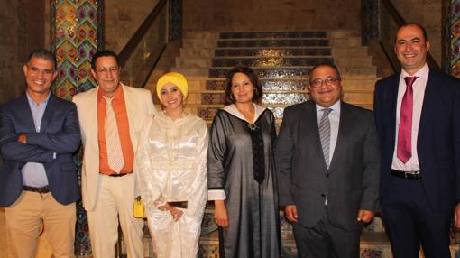 Dulfi Dulfikar, Adil Kharkhour, Iman Tioua, Soumia El Jazouli, Najib Bounan y Ali Lakhssassi