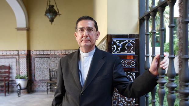 El obispo de Sevilla Miguel Ángel Ayuso Guixot, nuevo cardenal de la Iglesia Católica