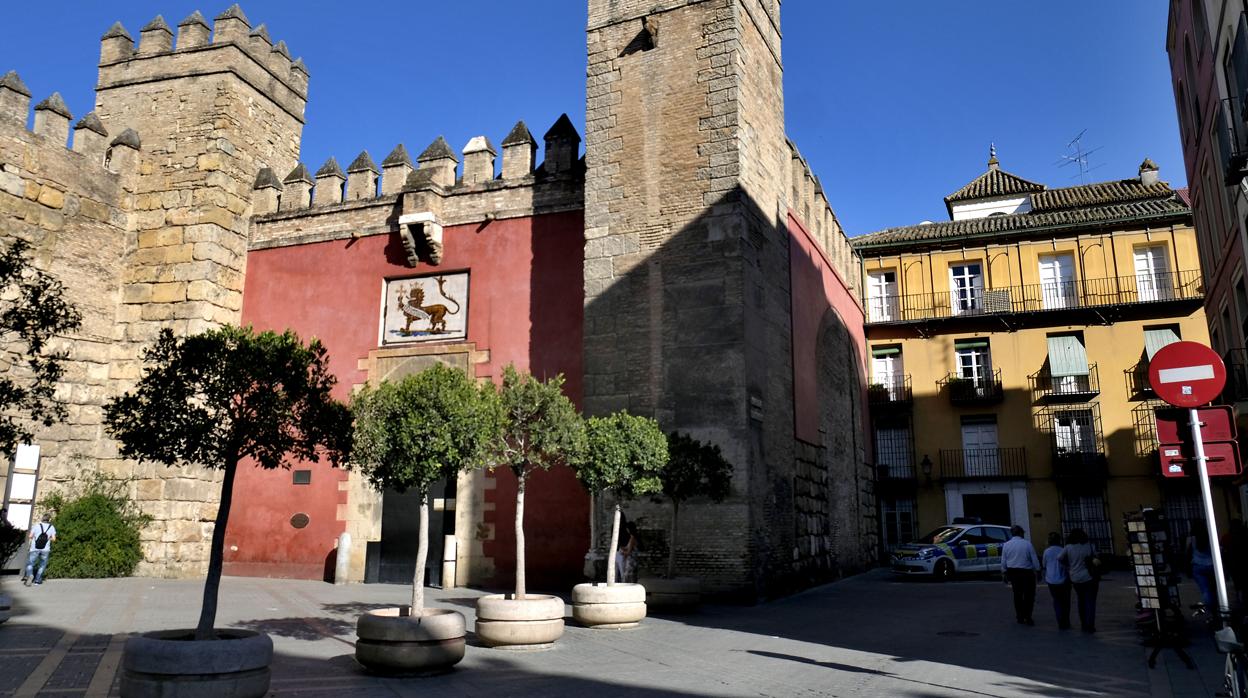 La puerta del León del Alcázar, donde se encuentran las taquillas