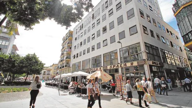 Vía libre a las obras para el hotel de Sacyr en la plaza de la Encarnación de Sevilla